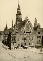 An illustration from Deutsche Baukunst des Mittelalters und der Renaissance = old German architecture (1922)