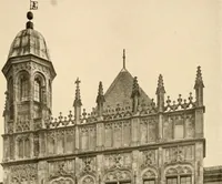 An illustration from Deutsche Baukunst des Mittelalters und der Renaissance = old German architecture (1922)