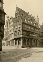 An illustration from Deutsche Baukunst des Mittelalters und der Renaissance = old German architecture (1922)