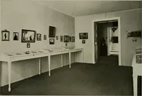 An illustration from Deutsches barock und rokoko : herausgegeben im anschluss an die Jahrhundert-ausstellung deutscher kunst 1650-1800, Darmstadt, 1914 (1914)