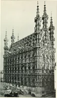 An illustration from A dictionary of architecture and building; biographical, historical and descriptive (1901)