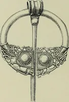 An illustration from Die altgermanische thierornamentik; typologische studie über germanische metallgegenstände aus dem IV. bis IX. jahrhundert, nebst einer studie über irische ornamentik (1904)