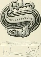 An illustration from Die altgermanische Thierornamentik : typologische Studie über germanische Metallgegenstände aus dem IV. bis IX. Jahrhundert, nebst einer Studie über irische Ornamentik (1904)