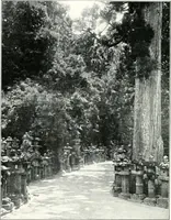 An illustration from Die Architektur der Kultbauten Japans (1907)