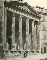 An illustration from Die Baukunst des Altertums (1910)