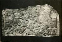 An illustration from Die Baukunst des Altertums (1910)