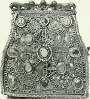 An illustration from Die byzantinischen Zellenschmelze der Sammlung Alex. von Swenigorodskoï und das darüber veröffentlichte Prachtwerk. Archäologisch-kunstgeschichtliche Studie (1896)