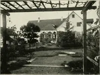 An illustration from Die Gartenkunst (1899)