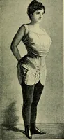 An illustration from Die Kultur des weiblichen Körpers als Grundlage der Frauenkleidung (1902)