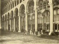 An illustration from Die Kunst der islamischen Volker (1917)
