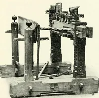An illustration from Die Kunst- und Wunderkammern der Spätrenaissance : ein Beitrag zur Geschichte des Sammelwesens (1908)