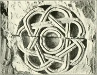 An illustration from Die Ornamente der Hakim- und Ashar-Moschee; Materialien zur Geschichte der älteren Kunst des Islam (1912)