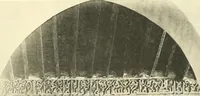An illustration from Die Ornamente der Hakim- und Ashar-Moschee; Materialien zur Geschichte der älteren Kunst des Islam (1912)