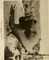 An illustration from Die Plastik der Ägypter (1922)
