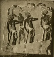 An illustration from Die Plastik der Ägypter (1922)
