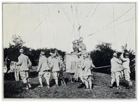 An illustration from Dirigible Balloons (1918)
