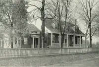 An illustration from The Dutch colonial house; its origin, design, modern plan and construction; illustrated with photographs of old examples and American adaptations of the style (1913)