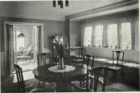 An illustration from The Dutch colonial house; its origin, design, modern plan and construction; illustrated with photographs of old examples and American adaptations of the style (1913)