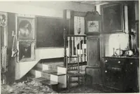 An illustration from The Dutch colonial house; its origin, design, modern plan and construction; illustrated with photographs of old examples and American adaptations of the style (1913)