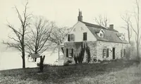 An illustration from The Dutch colonial house; its origin, design, modern plan and construction; illustrated with photographs of old examples and American adaptations of the style (1913)