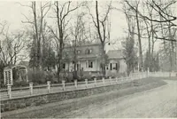 An illustration from The Dutch colonial house; its origin, design, modern plan and construction; illustrated with photographs of old examples and American adaptations of the style (1913)