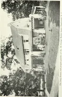 An illustration from The Dutch colonial house; its origin, design, modern plan and construction; illustrated with photographs of old examples and American adaptations of the style (1913)