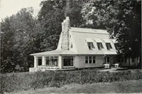 An illustration from The Dutch colonial house; its origin, design, modern plan and construction; illustrated with photographs of old examples and American adaptations of the style (1913)