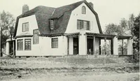 An illustration from The Dutch colonial house; its origin, design, modern plan and construction; illustrated with photographs of old examples and American adaptations of the style (1913)