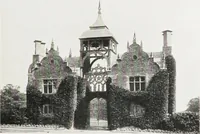 An illustration from Early renaissance architecture in England : a historical and descriptive account of the Tudor, Elizabethan, and Jacobean periods, 1500-1625 : for the use of students and others (1914)