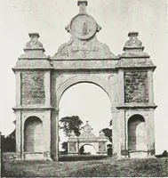 An illustration from Early renaissance architecture in England : a historical and descriptive account of the Tudor, Elizabethan, and Jacobean periods, 1500-1625 : for the use of students and others (1914)