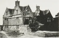 An illustration from Early renaissance architecture in England : a historical and descriptive account of the Tudor, Elizabethan, and Jacobean periods, 1500-1625 : for the use of students and others (1914)