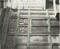 An illustration from Early renaissance architecture in England : a historical and descriptive account of the Tudor, Elizabethan, and Jacobean periods, 1500-1625 : for the use of students and others (1914)