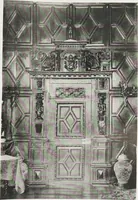 An illustration from Early renaissance architecture in England : a historical and descriptive account of the Tudor, Elizabethan, and Jacobean periods, 1500-1625 : for the use of students and others (1914)