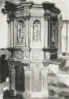 An illustration from Early renaissance architecture in England : a historical and descriptive account of the Tudor, Elizabethan, and Jacobean periods, 1500-1625 : for the use of students and others (1914)