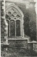 An illustration from Early renaissance architecture in England : a historical and descriptive account of the Tudor, Elizabethan, and Jacobean periods, 1500-1625 : for the use of students and others (1914)