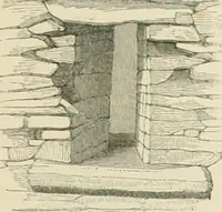 An illustration from The ecclesiastical architecture of Ireland, anterior to the Anglo-Norman invasion; comprising an essay on the origin and uses of the round towers of Ireland, which obtained the gold medal and prize of the Royal Irish Academy (1845)