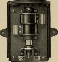 An illustration from Electricity experimentally and practically applied; a book for the beginner and for the practical man, principles, experiments, practical applications and problems (1910)