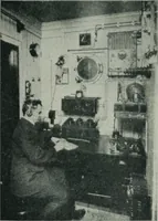 An illustration from An elementary manual of radiotelegraphy and radiotelephony for students and operators (1916)
