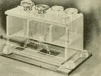 An illustration from Engelman's autocraft; being an instructive study of the automobile; its care and management; how to drive; locating troubles and repairing them; with chapters exploiting some of the latest devices used in automobile construction (1914)