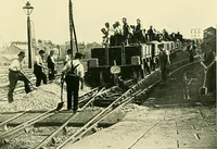 An illustration from Every boy's book of railways and steamships (1911)