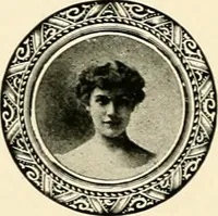 An illustration from Everything in jewelry and photo jewelry : catalogue no. 12. (1918)