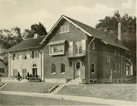 An illustration from Fireproof construction for houses and other buildings at moderate cost (1910)