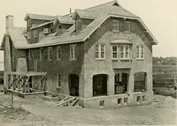 An illustration from Fireproof construction for houses and other buildings at moderate cost (1910)