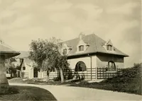 An illustration from Fireproof construction for houses and other buildings at moderate cost. (1909)