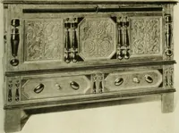 Picture 12 of 685 from Furniture of the Pilgrim century, 1620-1720, including colonial utensils and hardware (1910), leaf 31