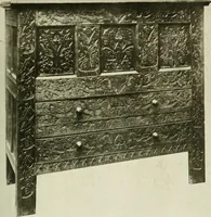 Picture 21 of 685 from Furniture of the Pilgrim century, 1620-1720, including colonial utensils and hardware (1910), leaf 39
