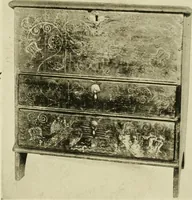 An illustration from Furniture of the Pilgrim century, 1620-1720, including colonial utensils and hardware (1910)