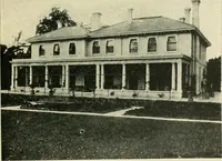 An illustration from Garden city houses and domestic interior details (1913)