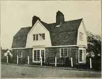 An illustration from Garden city houses and domestic interior details (1913)