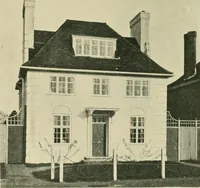 An illustration from Garden city houses and domestic interior details (1913)